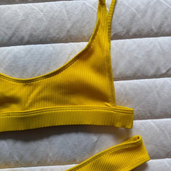 Banana Yellow Minimale Animale Bikini - Picture 4 of 5
